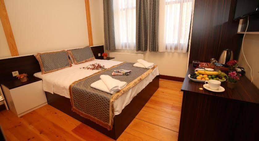 Grand Konak Otel Fatih Istanbul Exterior photo